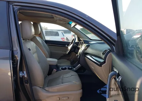 2013 Kia Sorento Ex V6 from USA, damaged, VIN 5XYKUDA2XDG378010